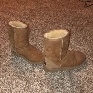 UGG boots mid-calf length size 7
